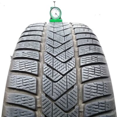 Pirelli 235/45 R18 98V Sottozero 3 Winter pneumatici usati Invernale