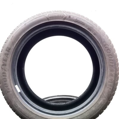 Goodyear 205/50 R17 93V UltraGrip Performance pneumatici usati Invernale