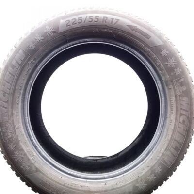 Michelin 225/55 R17 101V Alpin 5 pneumatici usati Invernale
