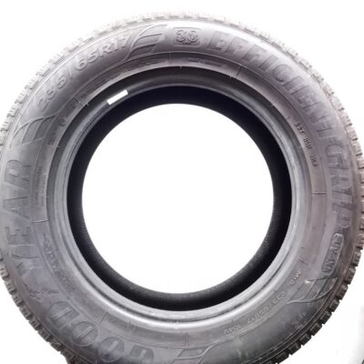Goodyear 235/65 R17 104V EfficientGrip SUV pneumatici usati Estive