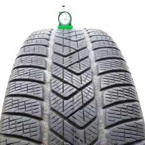 Pirelli 235/55 R18 104H Scorpion Winter pneumatici usati Invernale