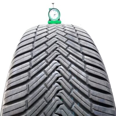 Continental 235/60 R17 102H All SeasonContact pneumatici usati ALL SEASON