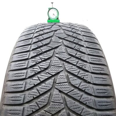 Yokohama 245/45 R19 102W W Drive V905 pneumatici usati Invernale