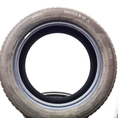 Continental 205/55 R17 95H ContiWinterContact Ts830P pneumatici usati Invernale