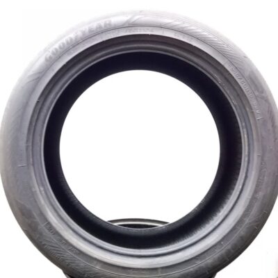 Goodyear 215/50 R18 92V EfficientGrip Performance 2 pneumatici usati Estive