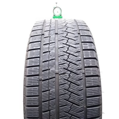 Triangle 225/40 R19 93V SnowLink TWT02 pneumatici usati Invernale