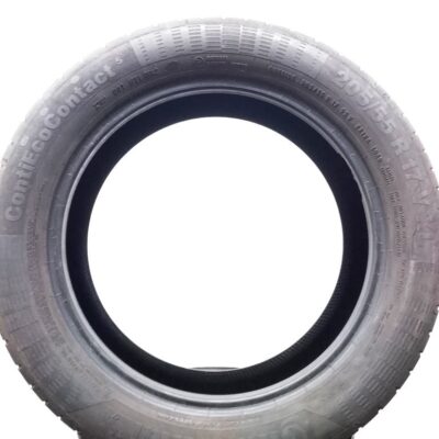 Continental 205/55 R17 95V ContiEcoContact 5 pneumatici usati Estive
