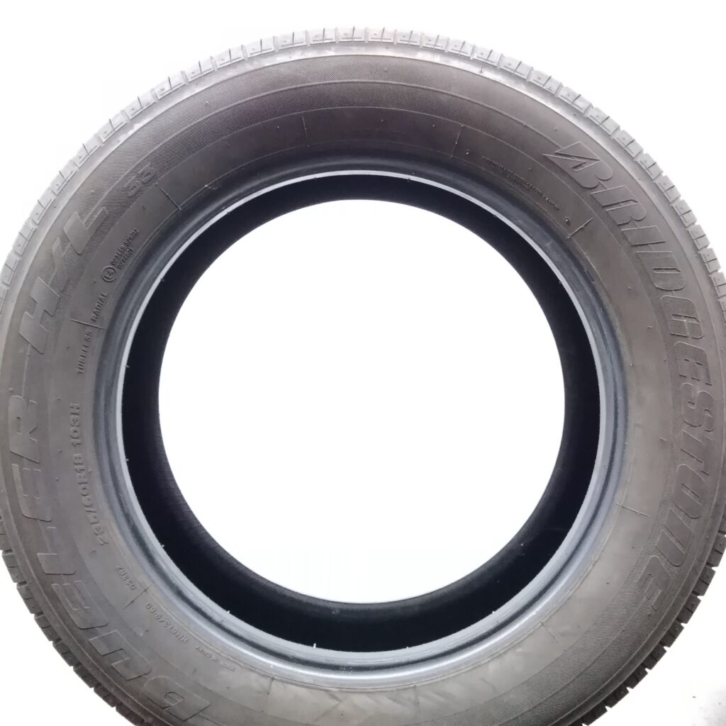 Bridgestone 235/60 R18 103H