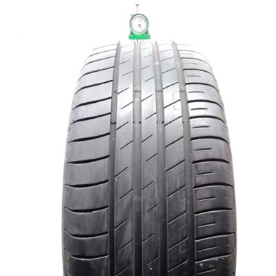 Goodyear 225/55 R17 97W