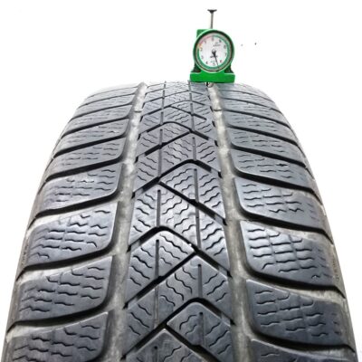 Pirelli 205/60 R16 96H Winter Sottozero 3 pneumatici usati Invernale - immagine 2