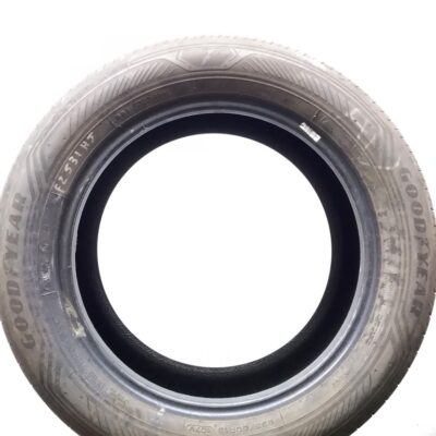 Goodyear 235/60 R18 107V EfficientGrip Performance 2 pneumatici usati Estive - immagine 2