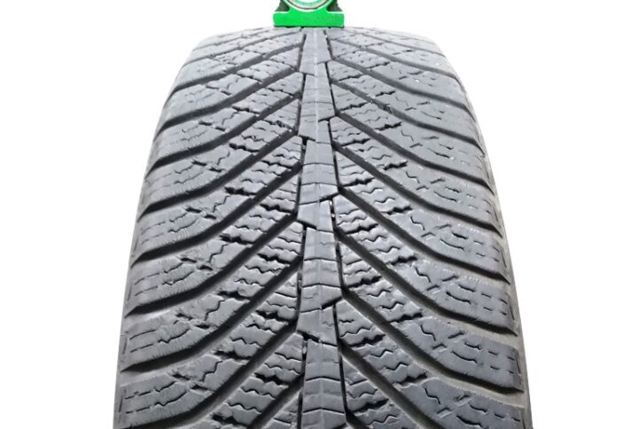 Kumho 175/55 R15 77T