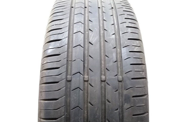 Continental 225/60 R17 99V ContiPremiumContact 5 pneumatici usati Estive