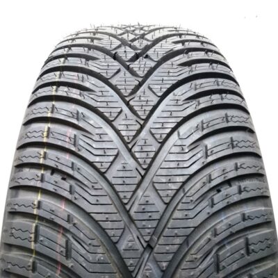 Kleber 225/55 R16 99H Krisalp HP 3 pneumatici nuovi Invernale