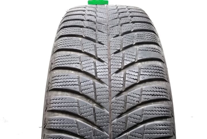 Bridgestone 185/60 R15 88T Blizzak LM001 pneumatici usati Invernale