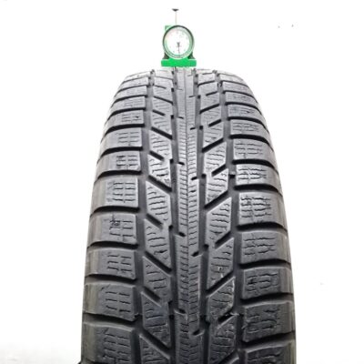 Yokohama 175/65 R15 84T V903 pneumatici usati Invernale