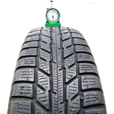 Yokohama 175/65 R15 84T V903 pneumatici usati Invernale