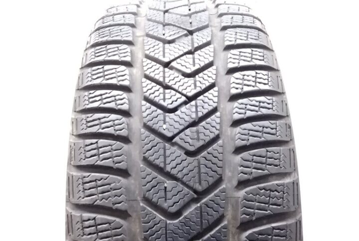 Pirelli 225/45 R17 91H Winter Sottozero 3 pneumatici usati Invernale