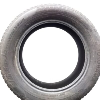 Yokohama 225/60 R18 100V BluEarth Winter V905 pneumatici usati Invernale