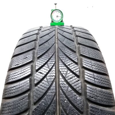 Maxxis 225/45 R17 94V Arctictrekker pneumatici usati Invernale