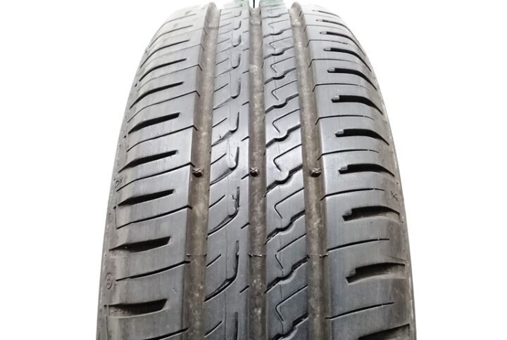 Barum 185/65 R15 88H Bravuris 5 pneumatici usati Estive