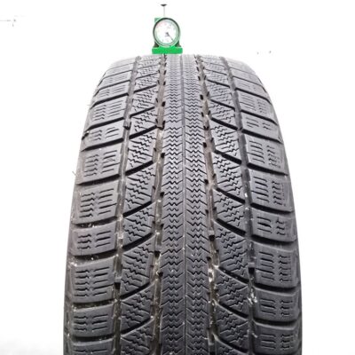 Triangle 215/55 R17 98V Snow Lion pneumatici usati Invernale - immagine 1