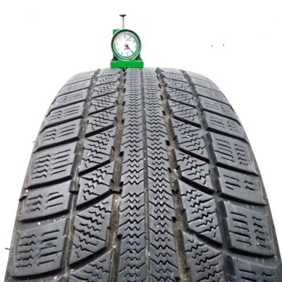 Triangle 215/55 R17 98V Snow Lion pneumatici usati Invernale - immagine 2