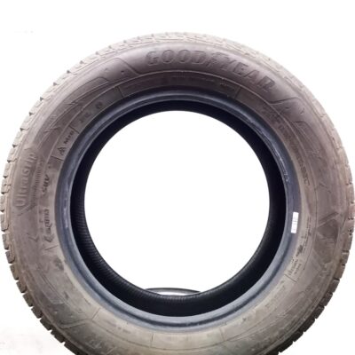 Goodyear 215/65 R17 99V UltraGrip Performance + SUV pneumatici usati Invernale - immagine 3