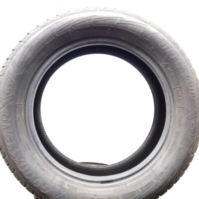 Goodyear 215/60 R17 96H UltraGrip Performance GEN-1 SUV pneumatici usati Invernale - immagine 3