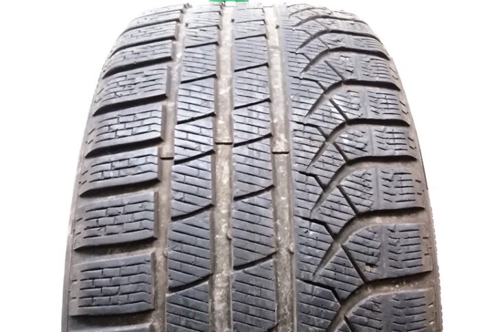 1386B1 Pirelli 25535 R19 96V Pzero Winter pneumatici usati Invernale 1