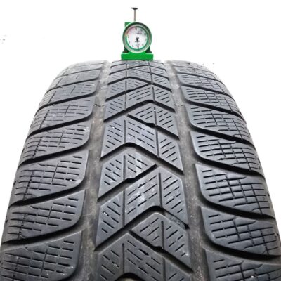Pirelli 235/60 R17 106H Scorpion Winter pneumatici usati Invernale - immagine 2