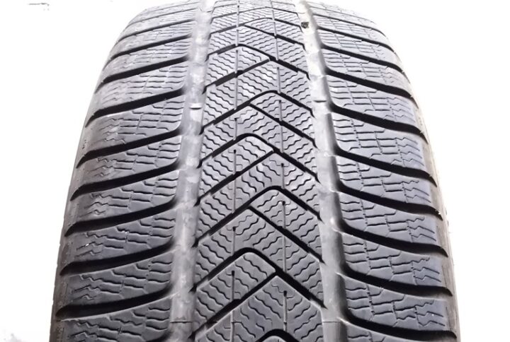 1773B1 Pirelli 25540 R20 101W Sottozero 3 Winter pneumatici usati Invernale 1