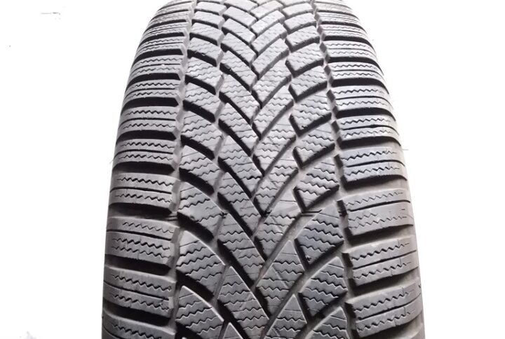 1827B1 Bridgestone 22560 R18 104V Blizzak LM005 pneumatici usati Invernale 1