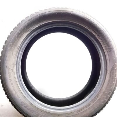 Yokohama 255/50 R20 109V BluEarth Winter V905 pneumatici usati Invernale - immagine 3