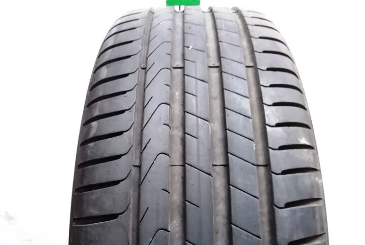 1831B1 Pirelli 20545 R17 88W Cinturato P7 P7C2 pneumatici usati Estive 1