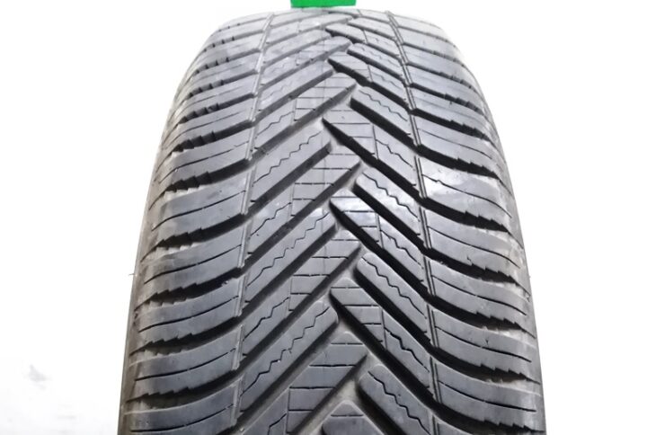 1870B1 Hankook 18565 R15 88H Kinergy 4S 2 pneumatici usati 4 Stagione 1