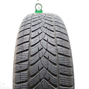 7994Goodyear 22565 R17 106H UltraGrip Performance GEN 1 SUV pneumatici usati Invernale 1