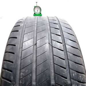 2053B Bridgestone 24550 R19 105W Alenza 001 pneumatici usati Estive