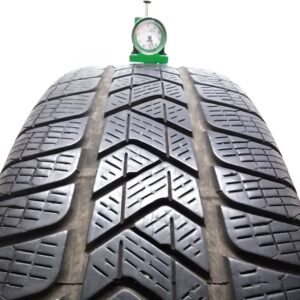 2193B Pirelli 22565 R17 106H Scorpion Winter pneumatici usati Invernale