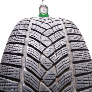 2211B Goodyear 23555 R17 103V UltraGrip Performance pneumatici usati Invernale