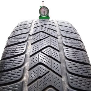 2212B Pirelli 23560 R17 106H Scorpion Winter pneumatici usati Invernale