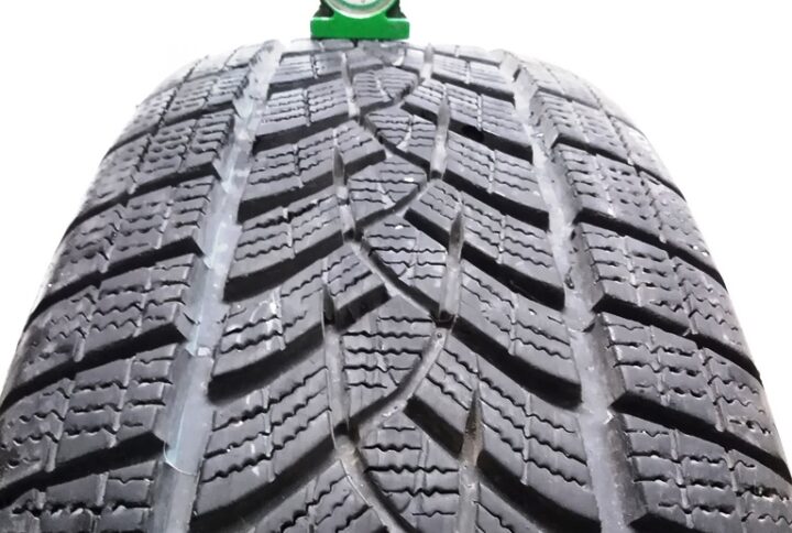 2255B Goodyear 23565 R17 104H UltraGrip Performance GEN 1 SUV pneumatici usati Invernale