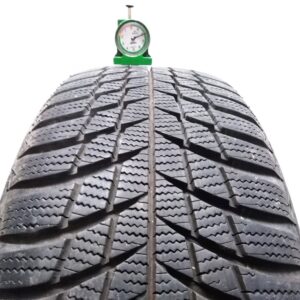 2277B Bridgestone 20555 R17 95H Blizzak LM001 pneumatici usati Invernale