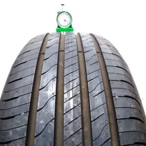 Goodyear 21555 R17 98W EfficientGrip Performance 2 pneumatici usati Estive