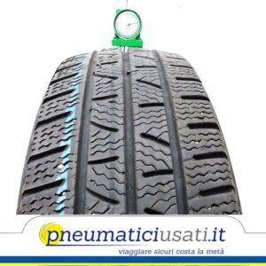 Pirelli 19560 R16 9997T Carrier Winter pneumatici usati Invernale