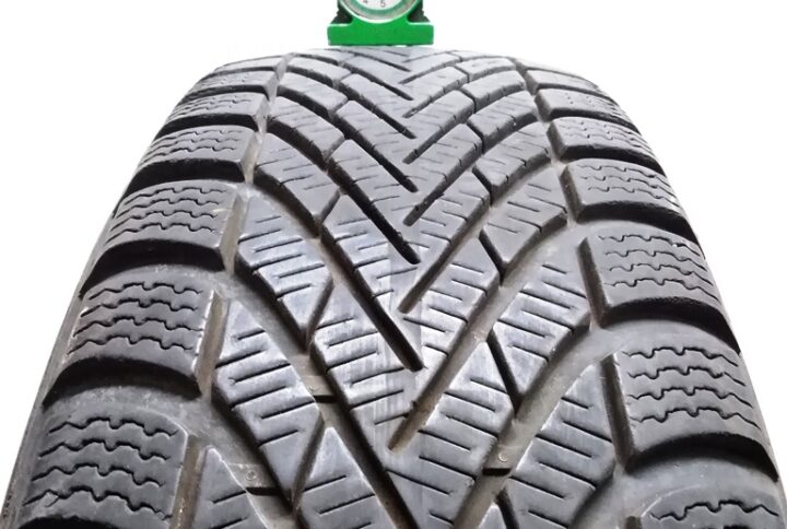 2449B Pirelli 19565 R15 95T Winter Cinturato K1 pneumatici usati Invernale