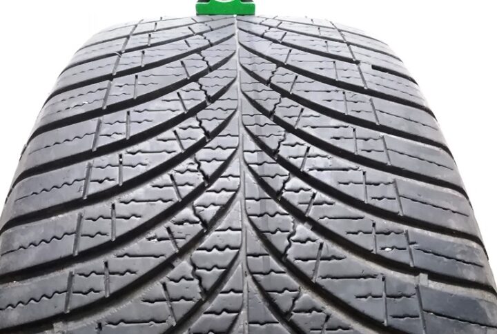 2560B Goodyear 23555 R17 99H Vector 4 Seasons Gen 3 pneumatici usati 4 Stagione