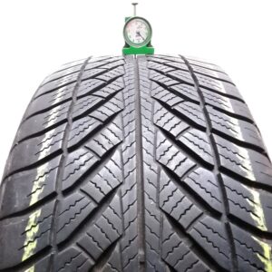 2646B Goodyear 24545 R18 100V Ultra Grip 8 Performance pneumatici usati Invernale