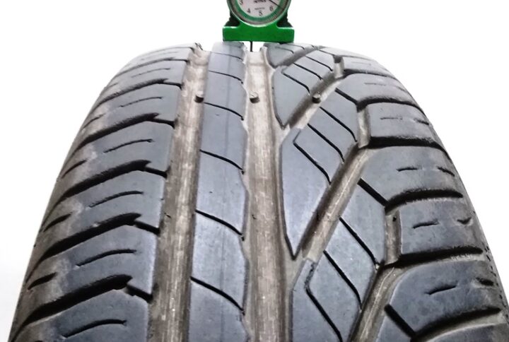 2722B Uniroyal 18560 R15 84H Rain Expert 3 pneumatici usati Estive