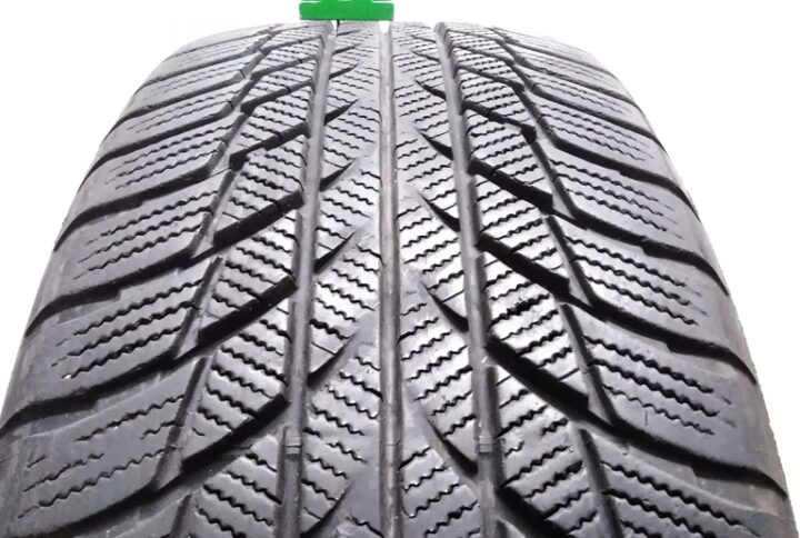 2858B Bridgestone 20565 R16 95H Blizzak LM001 pneumatici usati Invernale